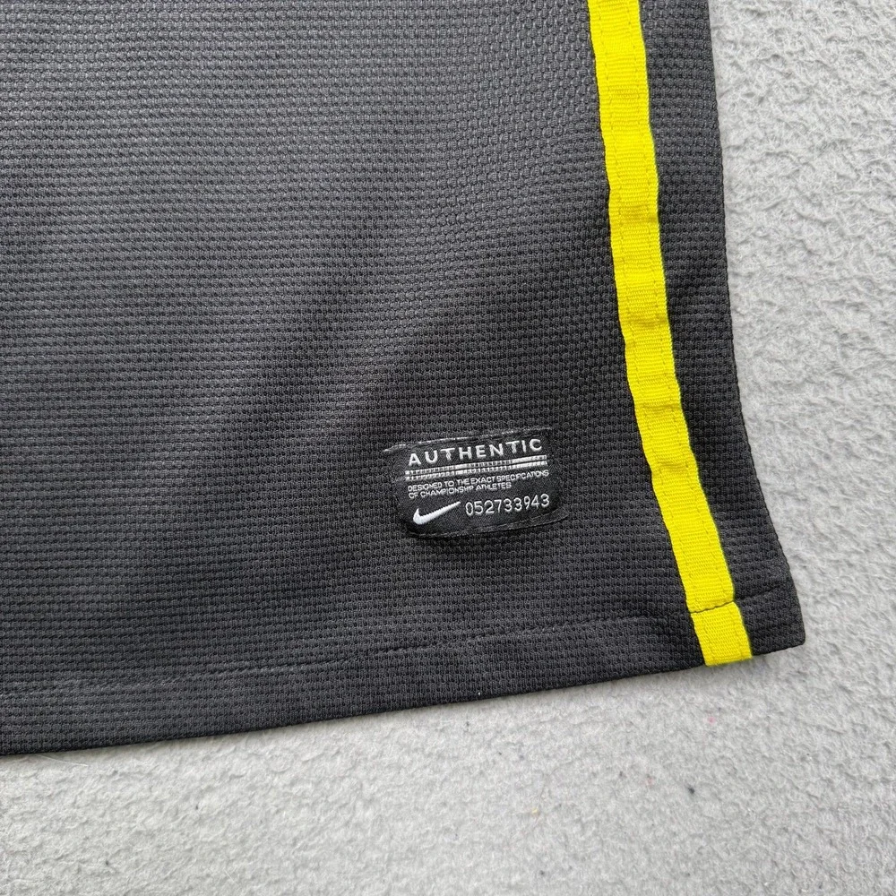 Nike FC‎ Barcelona 2013-14 Third Jersey